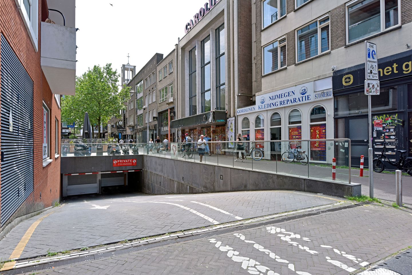 Foto 25 van Plein 1944 169