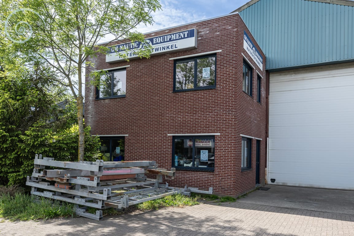 View photo 1 of Scheelhoekweg 8