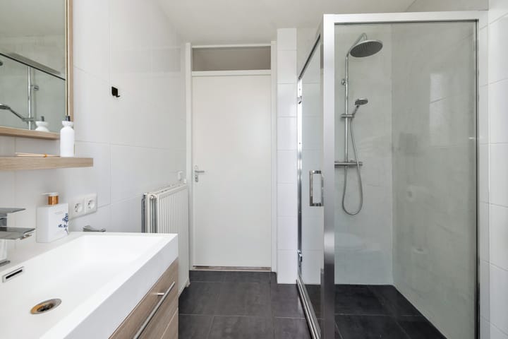 Tussenwoning te koop: Diamant 2, Anna Paulowna
