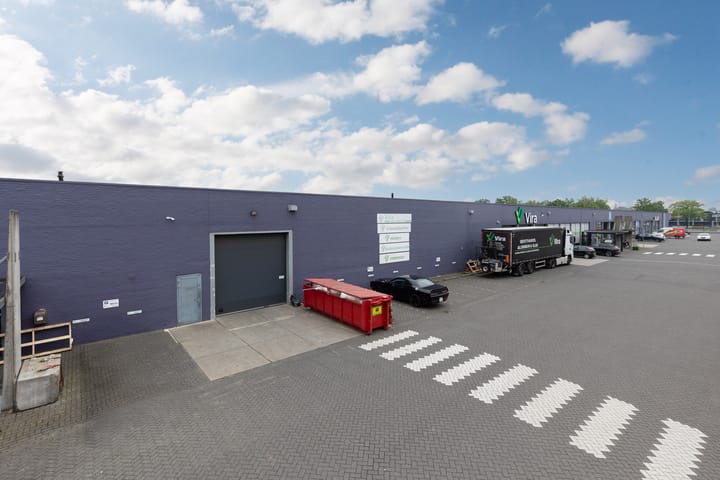 De Run 5206-5208, Veldhoven