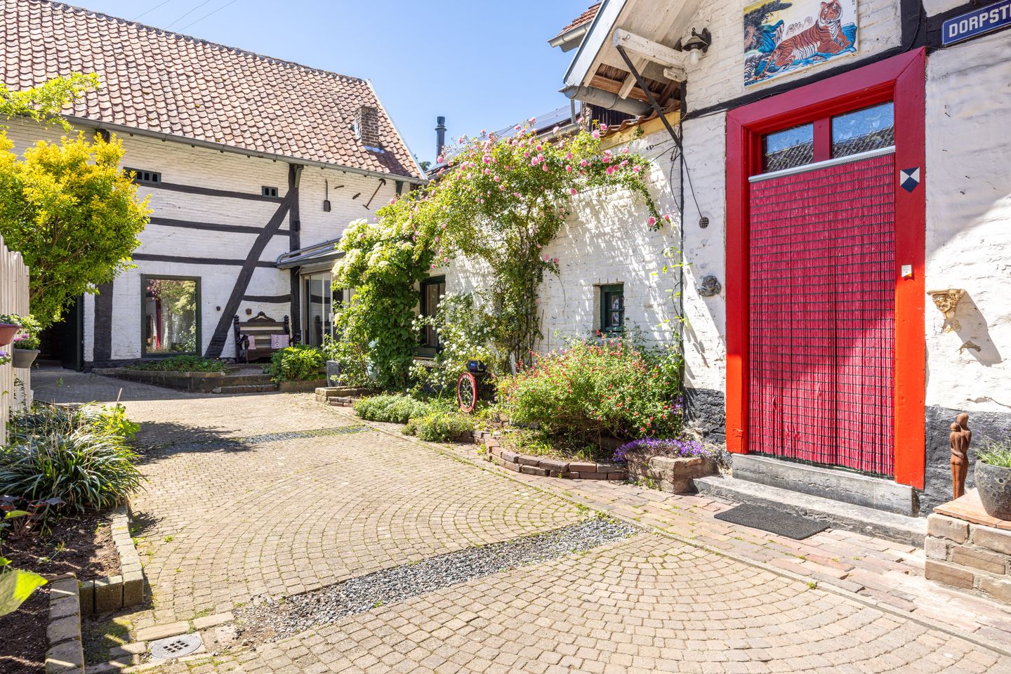 Photo 5 of Dorpstraat 1