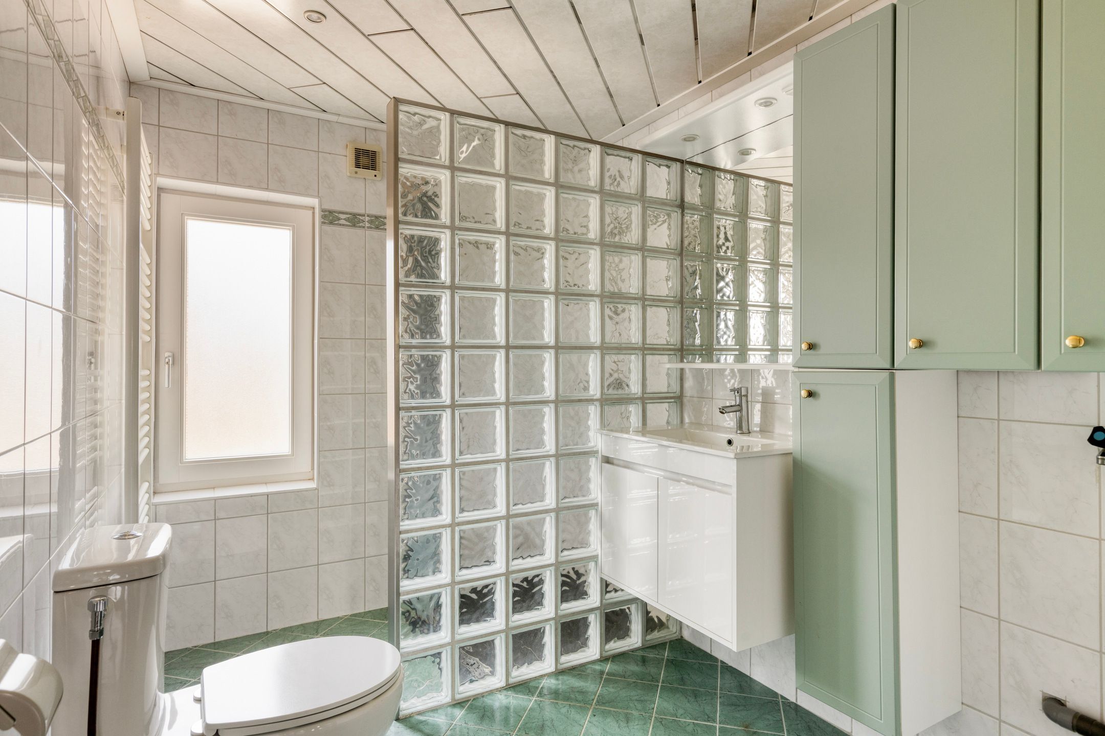 Well-Maintained Terraced House with Garden Room in Schijndel — 30
