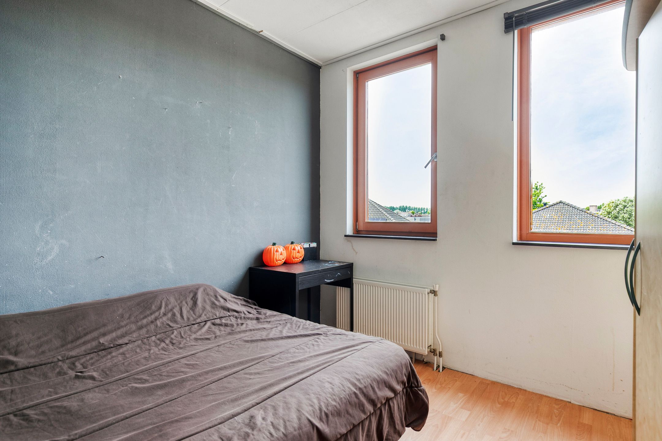 Spacious Terraced House with 5 Bedrooms in Child-Friendly Hulst Neighborhood — 27
