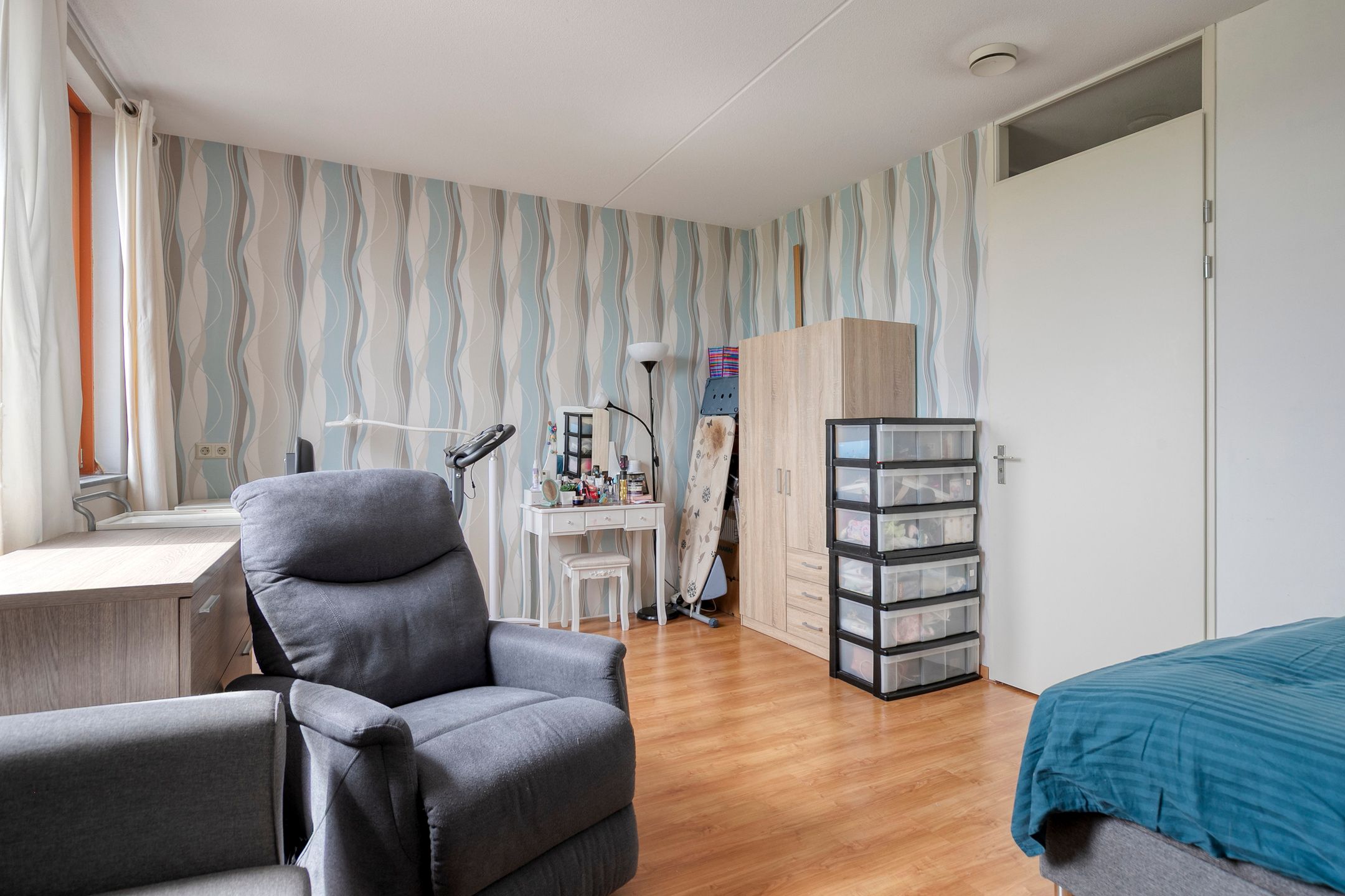 Spacious Terraced House with 5 Bedrooms in Child-Friendly Hulst Neighborhood — 15