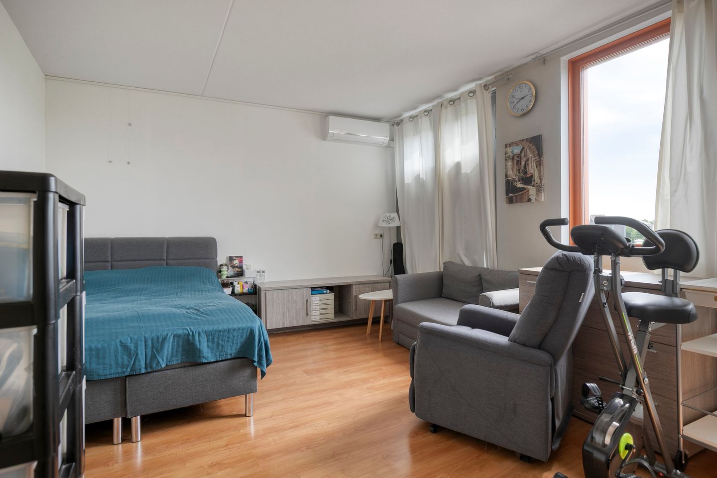Spacious Terraced House with 5 Bedrooms in Child-Friendly Hulst Neighborhood — 14