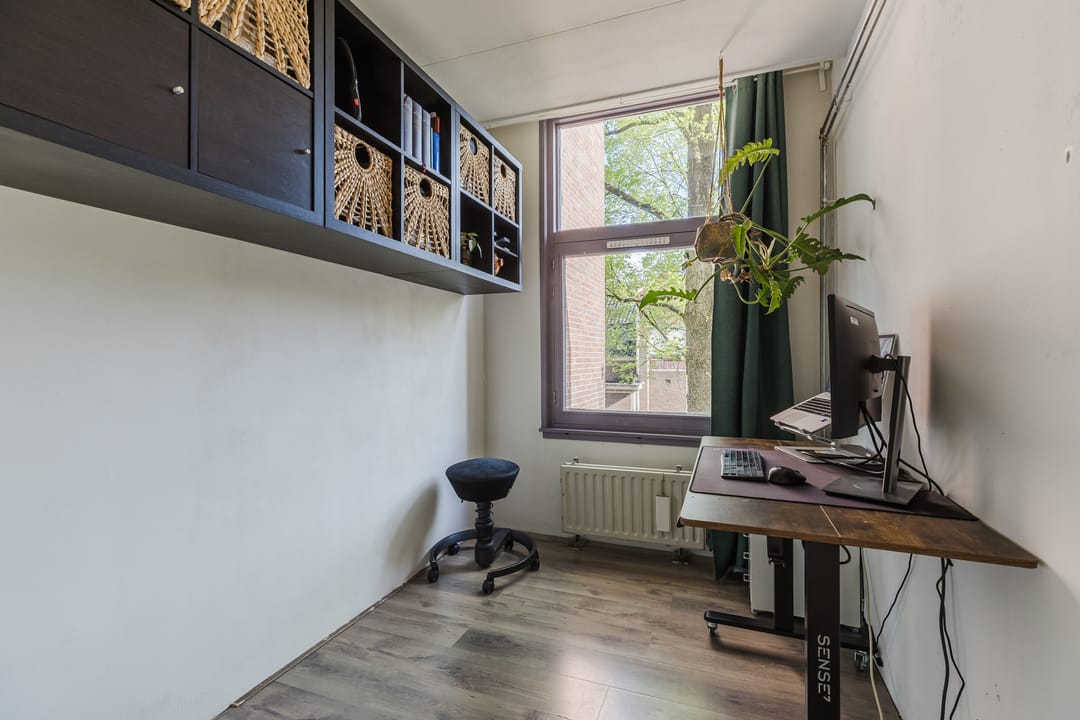 Photo 17 of Bankastraat 68-B