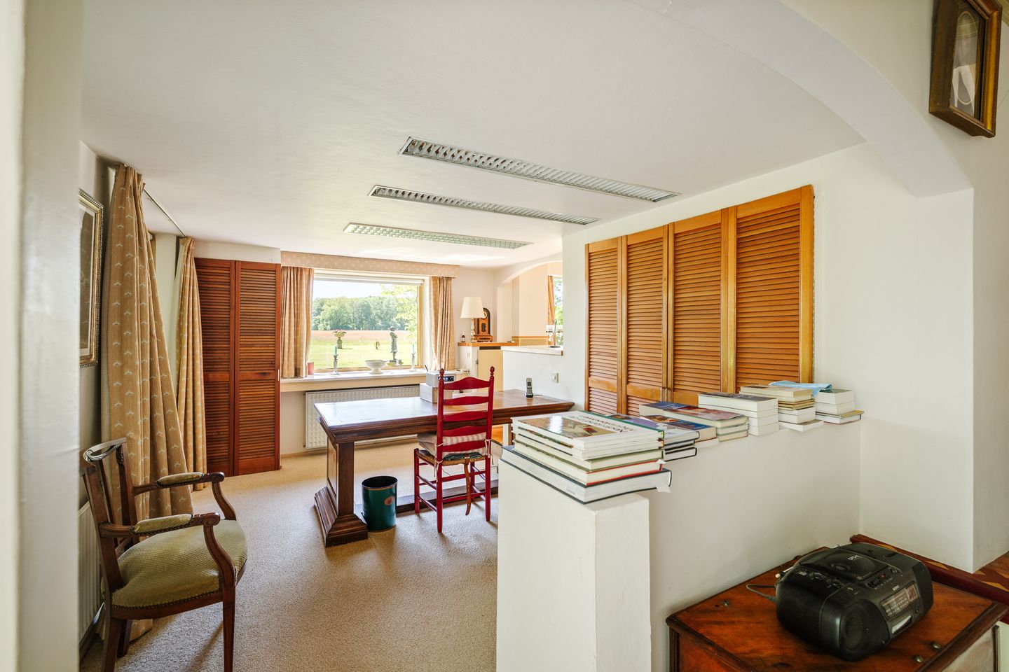 Spacious 19th-Century Farmhouse with NSW Landgoed Status and B&B Business Potential in the Achterhoek — 44