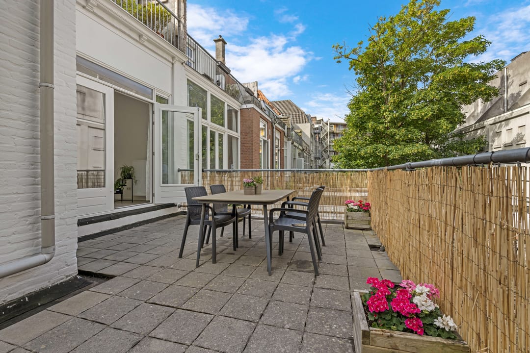 Photo 16 of Weimarstraat 53-A