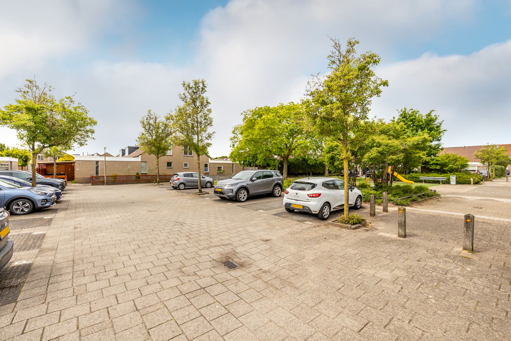 Spacious Family Home in a Car-Free Street in Purmer-Zuid — 36