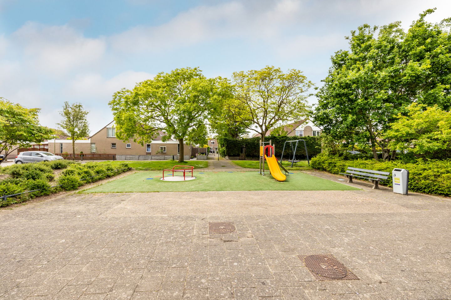 Spacious Family Home in a Car-Free Street in Purmer-Zuid — 35