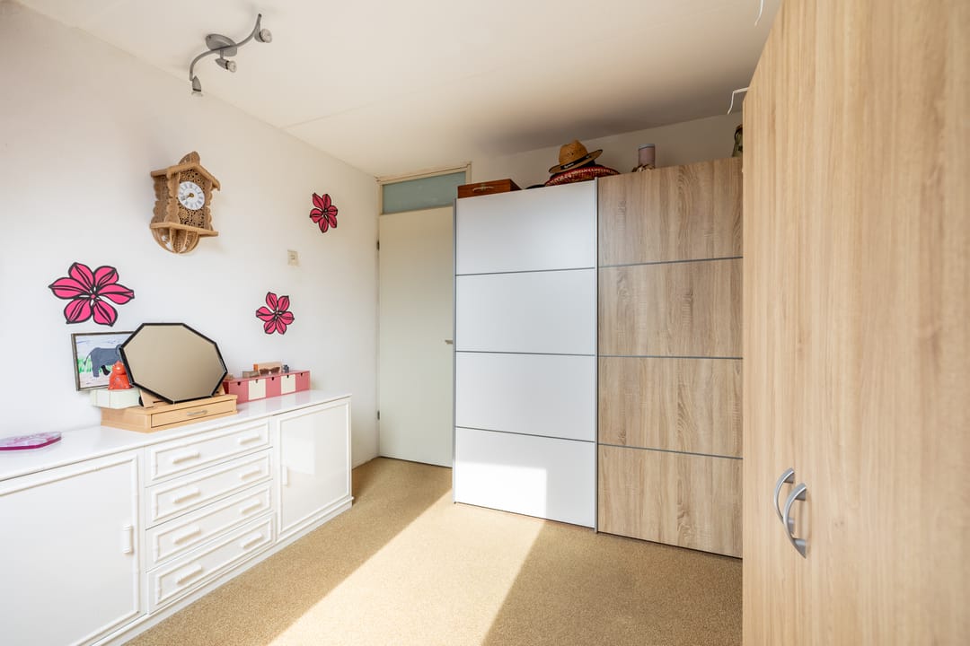Spacious Family Home in a Car-Free Street in Purmer-Zuid — 22