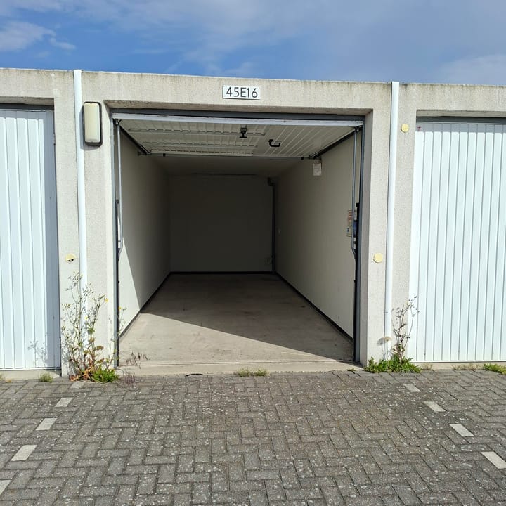 Foto 2 van Mijnsherenweg 45-E16