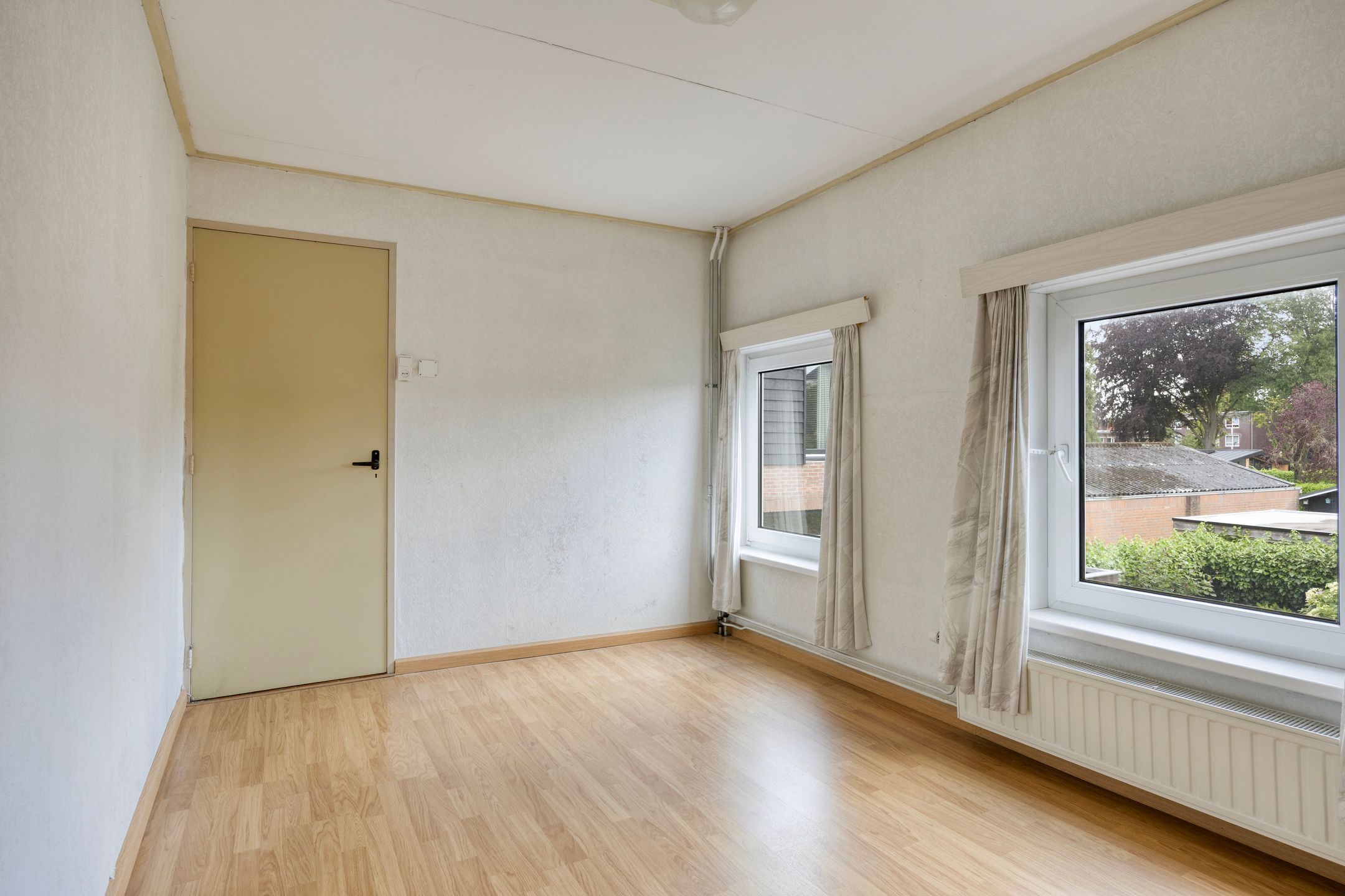Terraced House with Potential in Dongen Center — 27