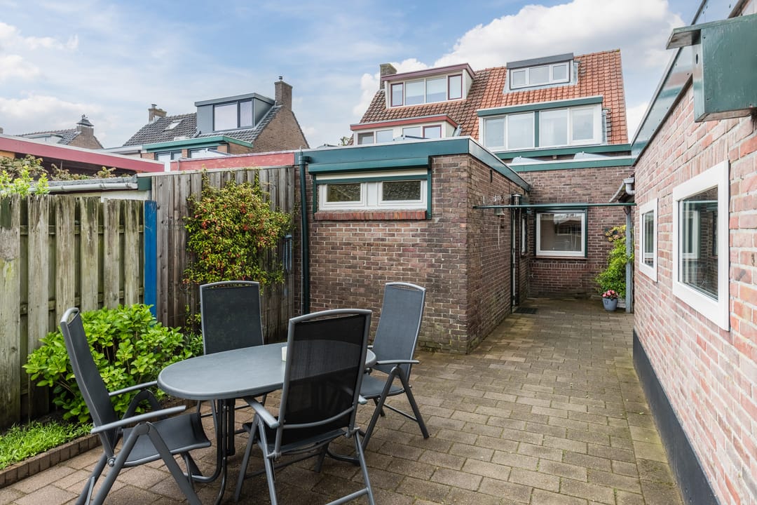Foto 47 van Moleneindstraat 13