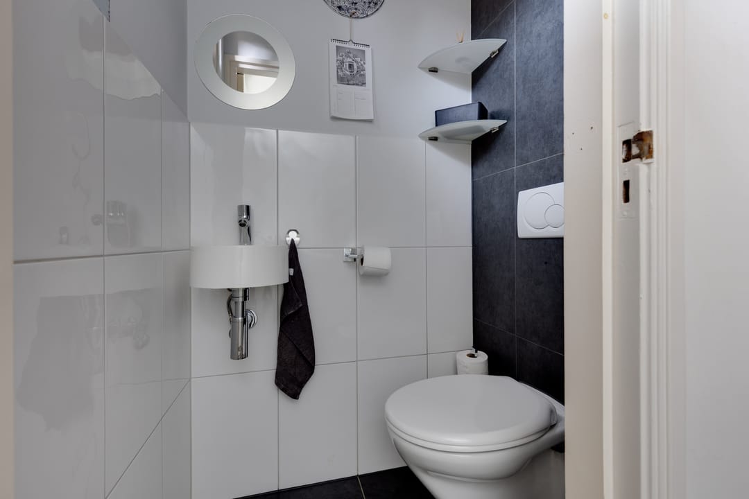 Spacious Energy Efficient Four Bedroom Townhouse with Modern Kitchen — 17