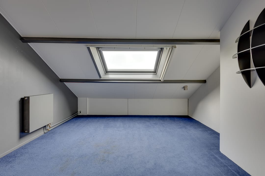 Spacious Energy Efficient Four Bedroom Townhouse with Modern Kitchen — 32