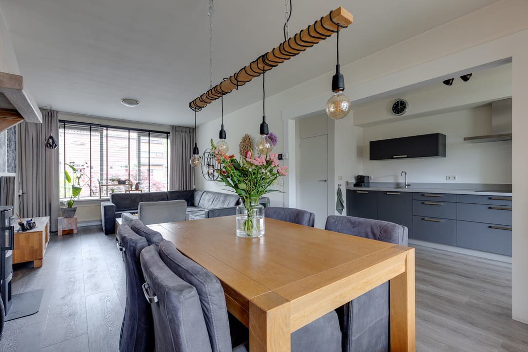 Spacious Energy Efficient Four Bedroom Townhouse with Modern Kitchen — 8