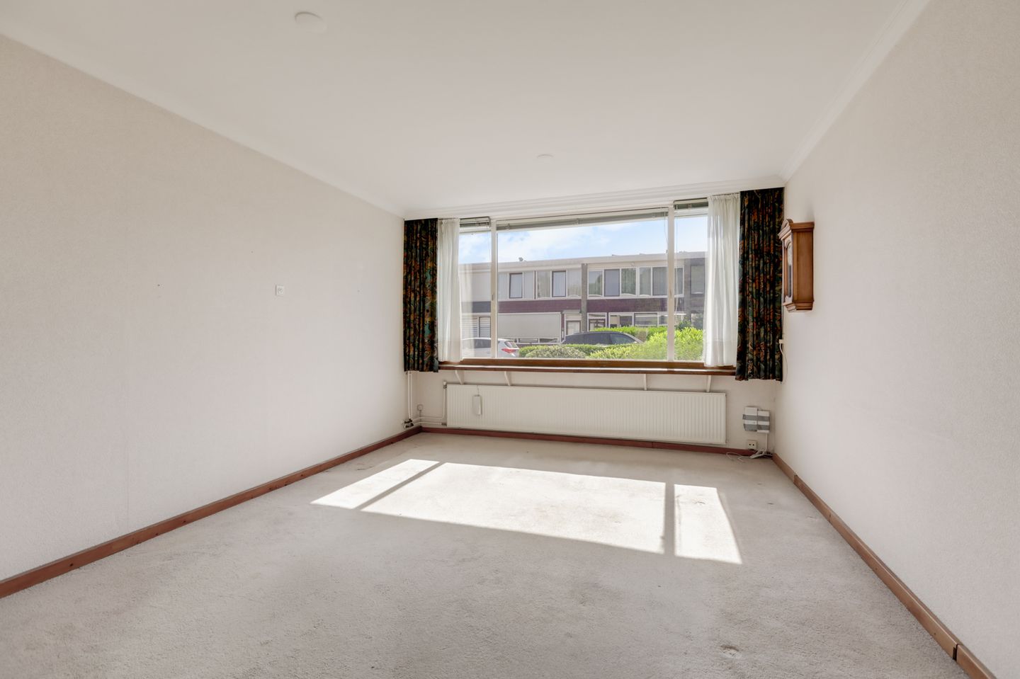 Spacious Fixer-Upper Terraced Home in Central Zevenaar — 14