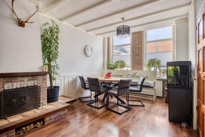 Tussenwoning te koop: Hoge Morsweg 121, Leiden