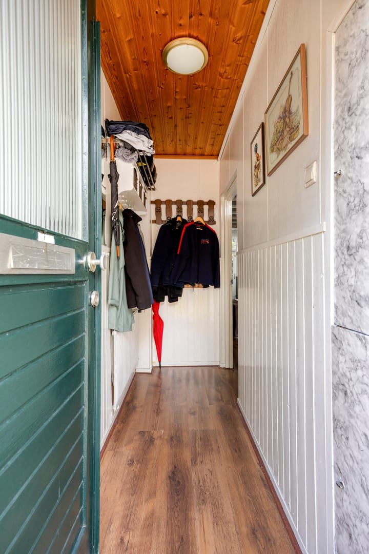 Tussenwoning te koop: Hoge Morsweg 121, Leiden