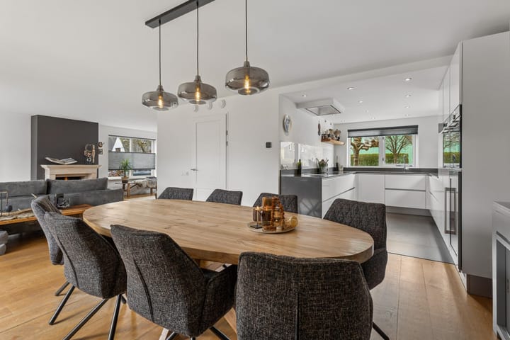 Vrijstaande woning te koop: Madagaskarstraat 4, Almere