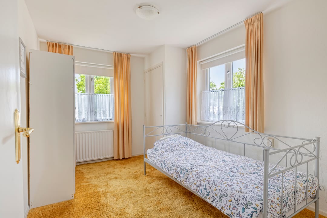 Charming Semi-Detached Residence with Private Patio Garden in Central Wijchen Location — 22