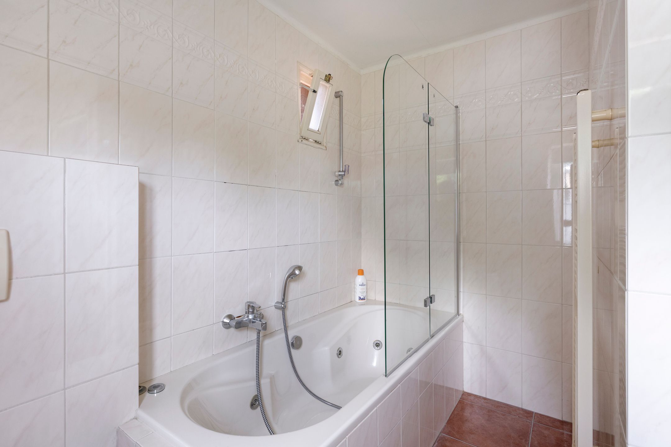 Charming Semi-Detached Residence with Private Patio Garden in Central Wijchen Location — 24