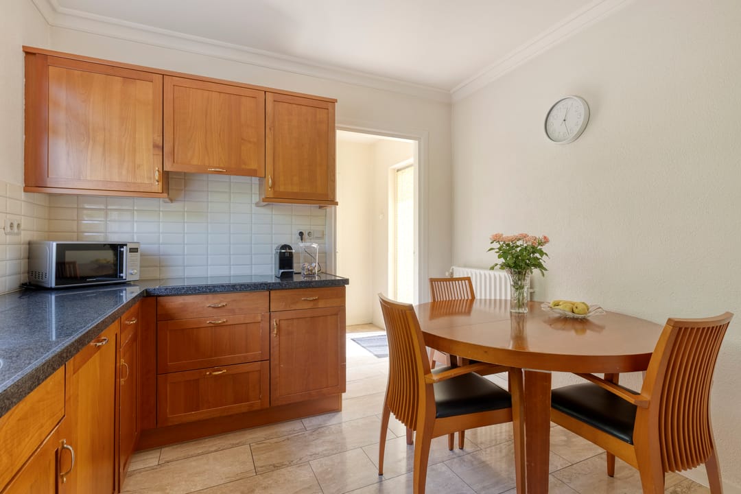Charming Semi-Detached Residence with Private Patio Garden in Central Wijchen Location — 11
