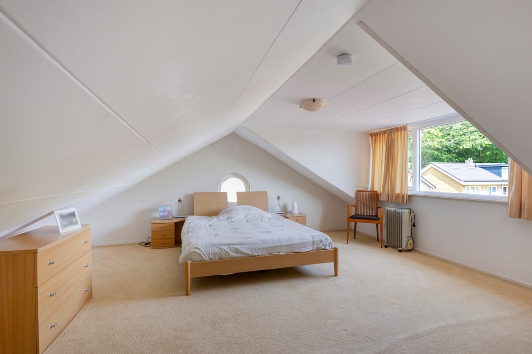 Charming Semi-Detached Residence with Private Patio Garden in Central Wijchen Location — 28