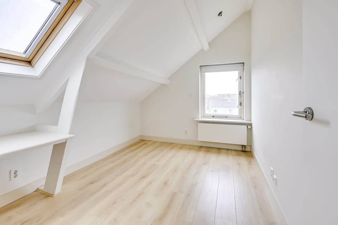 Photo 31 of Achterstraat 83
