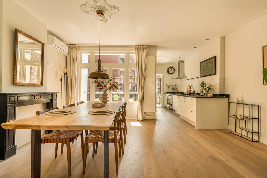 Photo 11 of Graaf Florisstraat 12-3