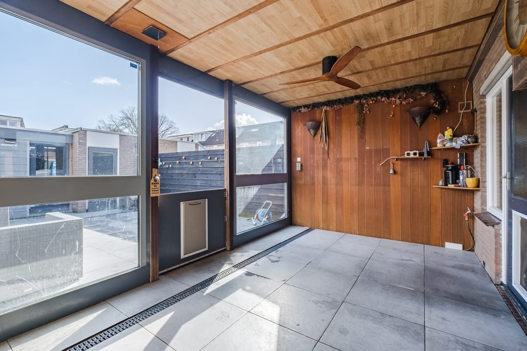 Photo 22 of Leeuwenstraat 145