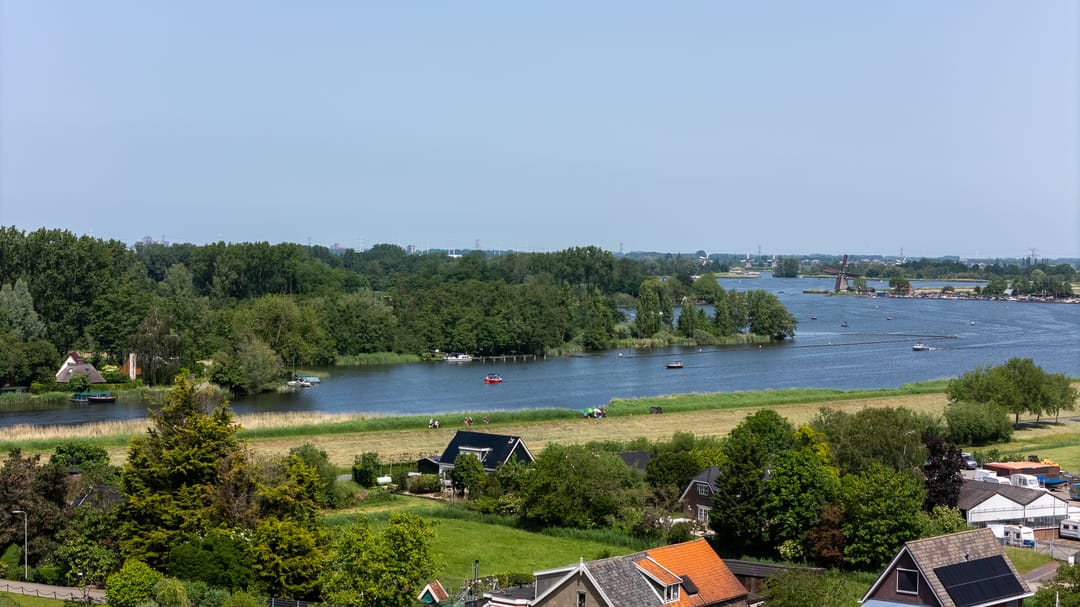 Photo 38 of De Bonk 4