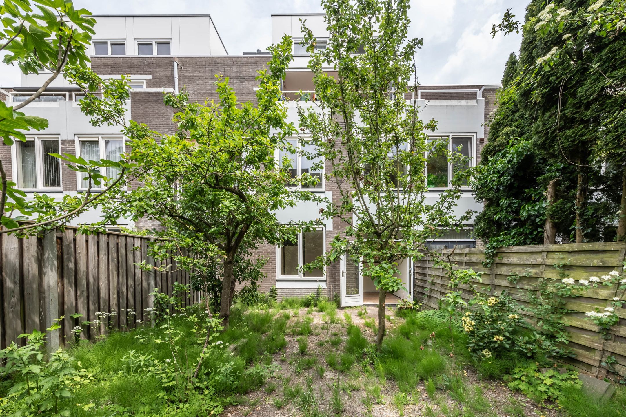 Spacious Maisonette with Sunny Southwest Garden in Amsterdam-Oost — 21