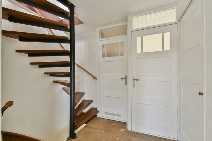 Tussenwoning te koop: Irisstraat 55, Vlaardingen