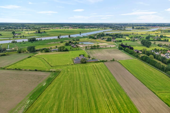 Foto 5 van Van der Graaffmarke 8