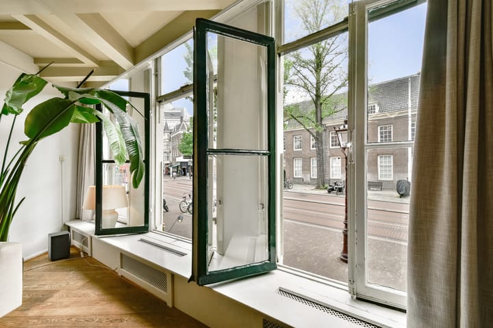 Foto 3 van Nieuwezijds Voorburgwal 306-H