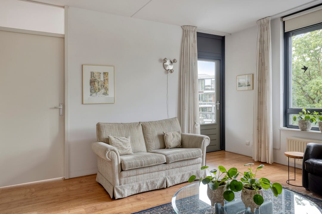 Modern Three-Room Apartment with Private Parking and Balcony in Boxtel — 16