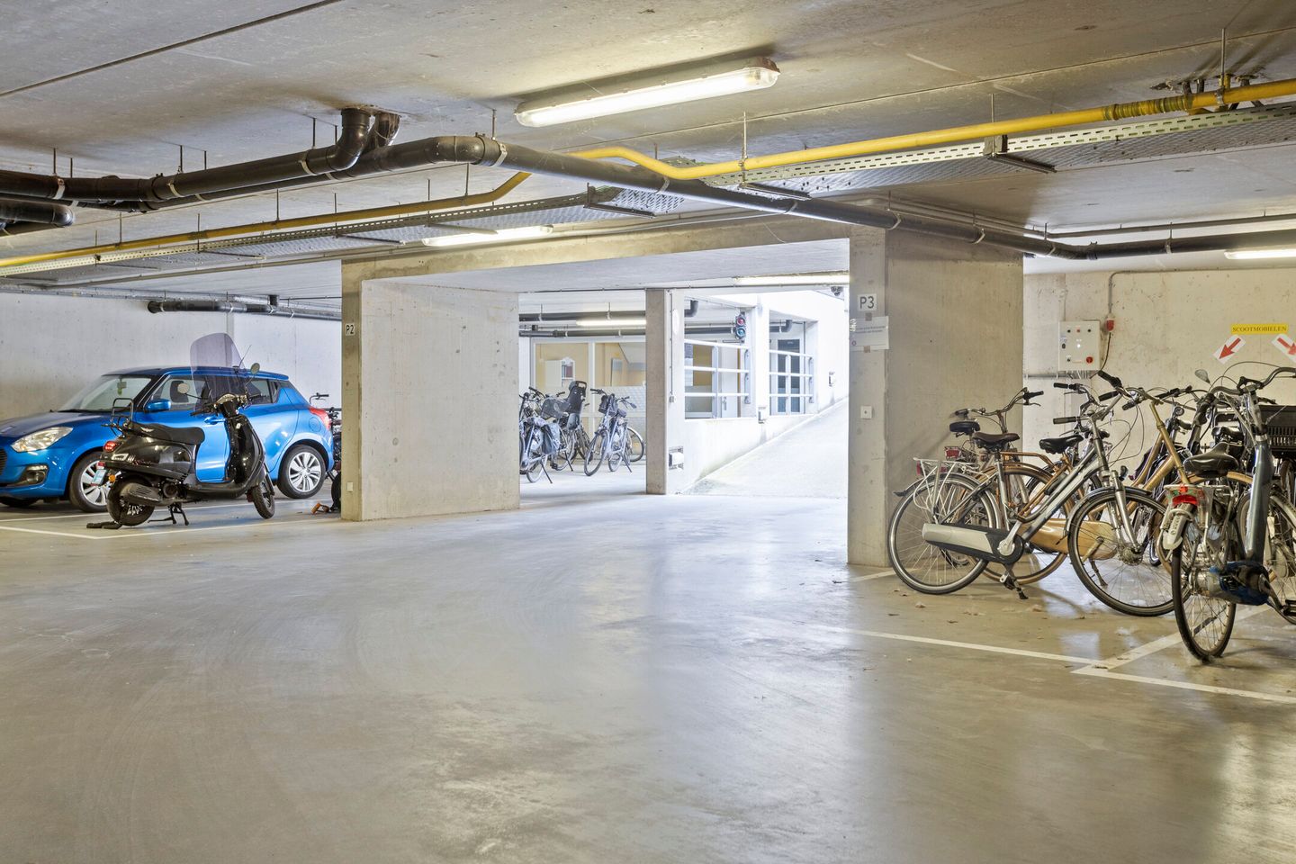 Modern Three-Room Apartment with Private Parking and Balcony in Boxtel — 35