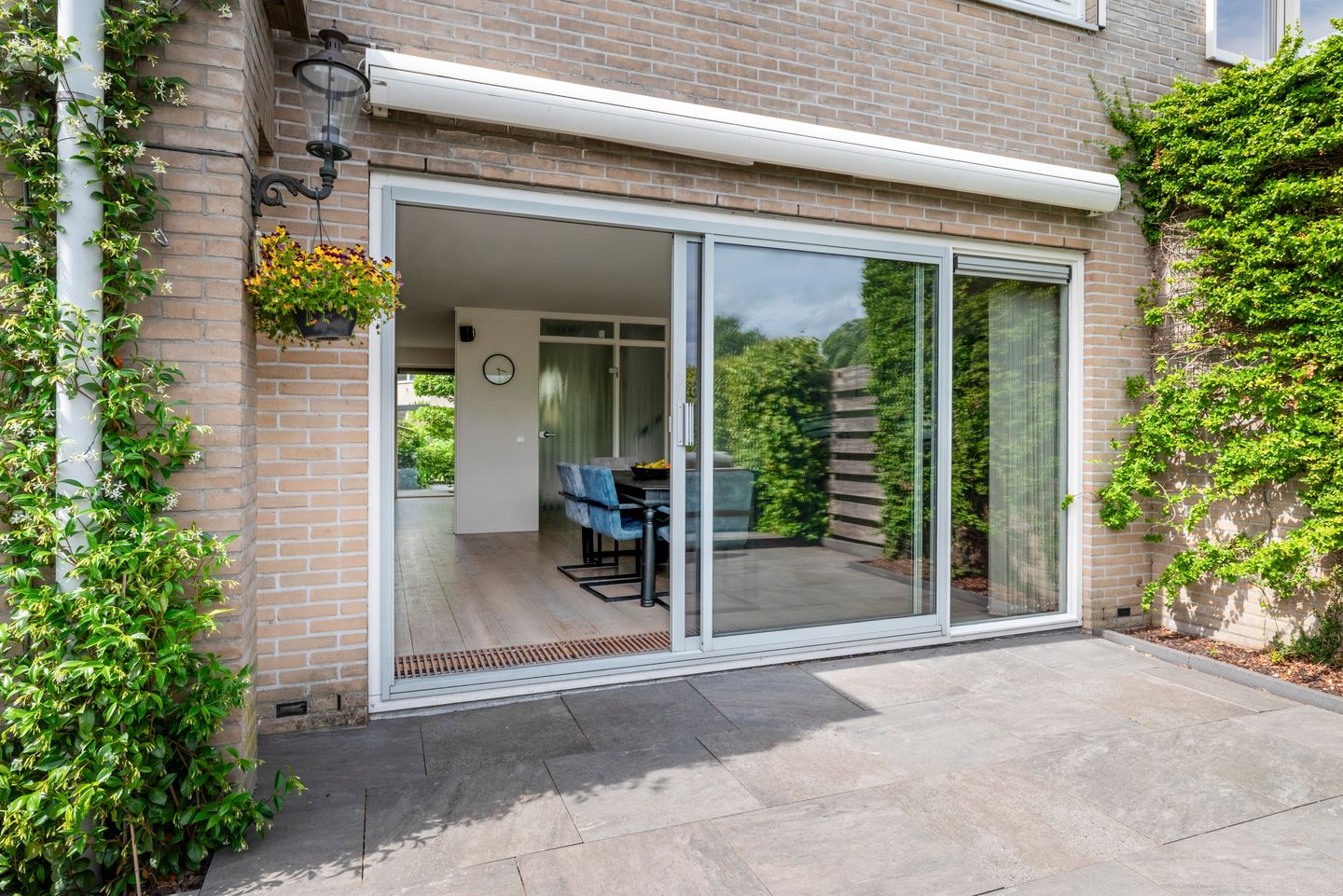 Spacious and Sustainable Semi-Detached Home with Private Water Access in Velserbroek — 20