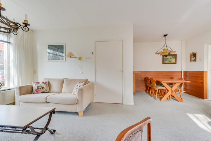 Hoekwoning te koop: De Moestuin 16, Heiloo