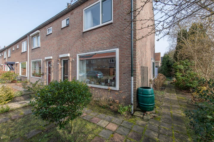 Hoekwoning te koop: De Moestuin 16, Heiloo