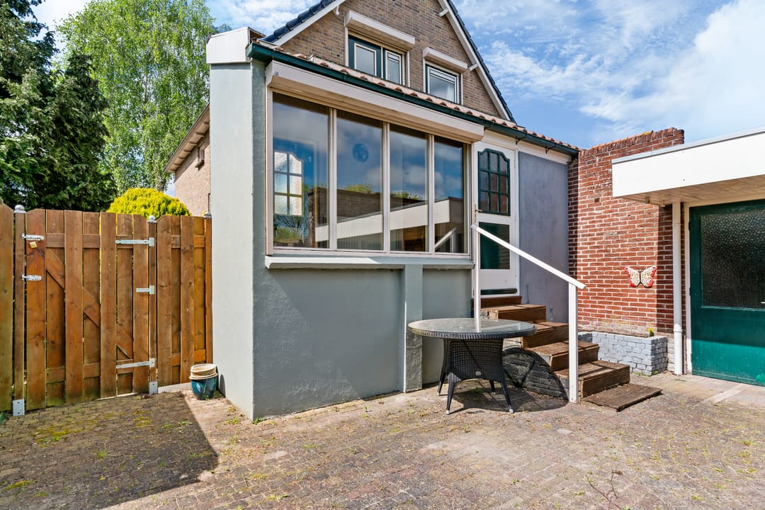 Photo 41 of Esdoornlaan 1