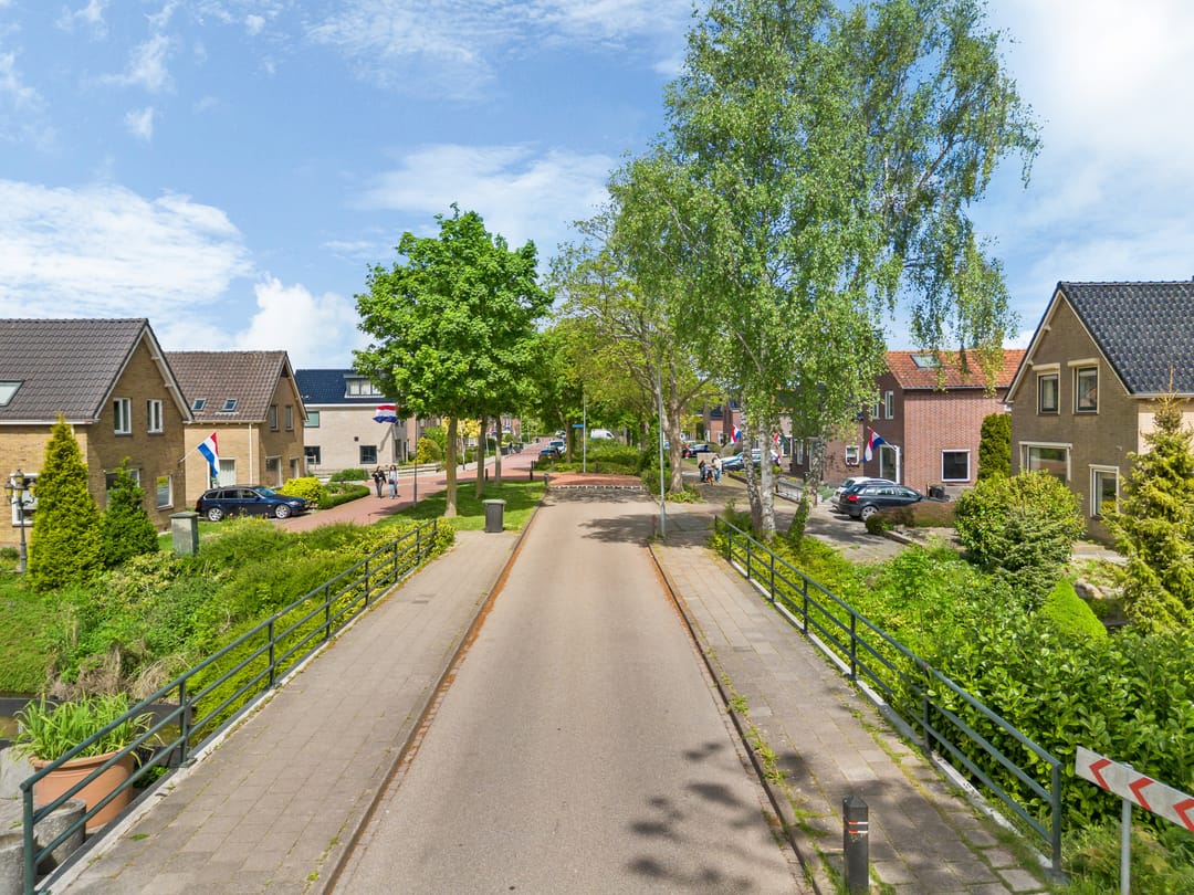 Photo 46 of Esdoornlaan 1