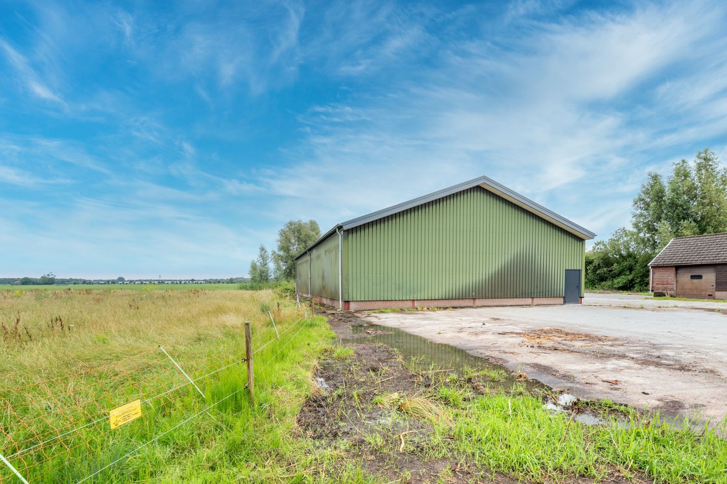 Unique Farmstead Opportunity with Renovation Permits for Two Homes near Utrecht — 29