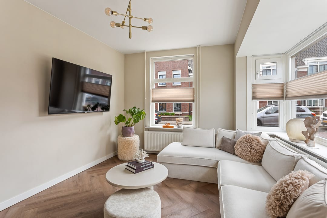Photo 8 of Huurnestraat 27
