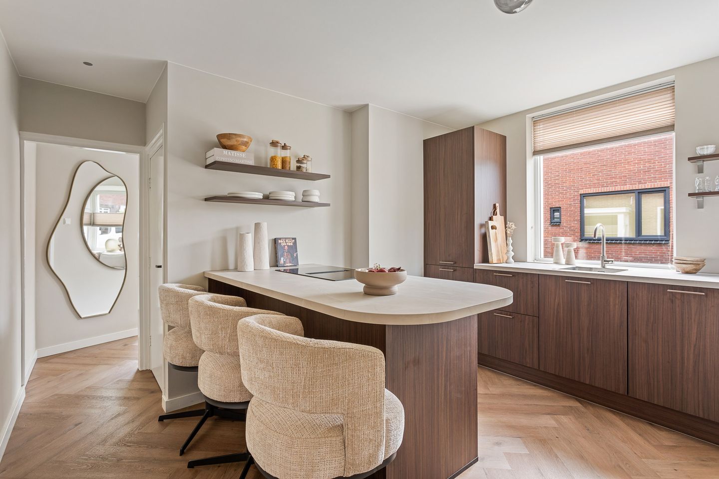 Photo 10 of Huurnestraat 27