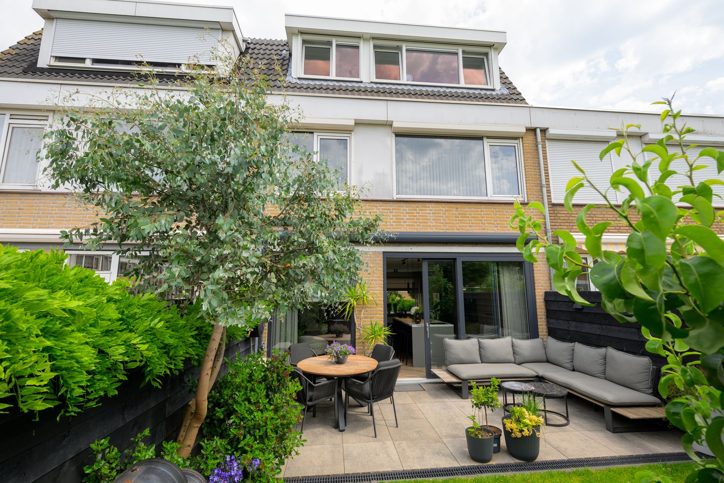 Foto 44 van President van Heelstraat 30