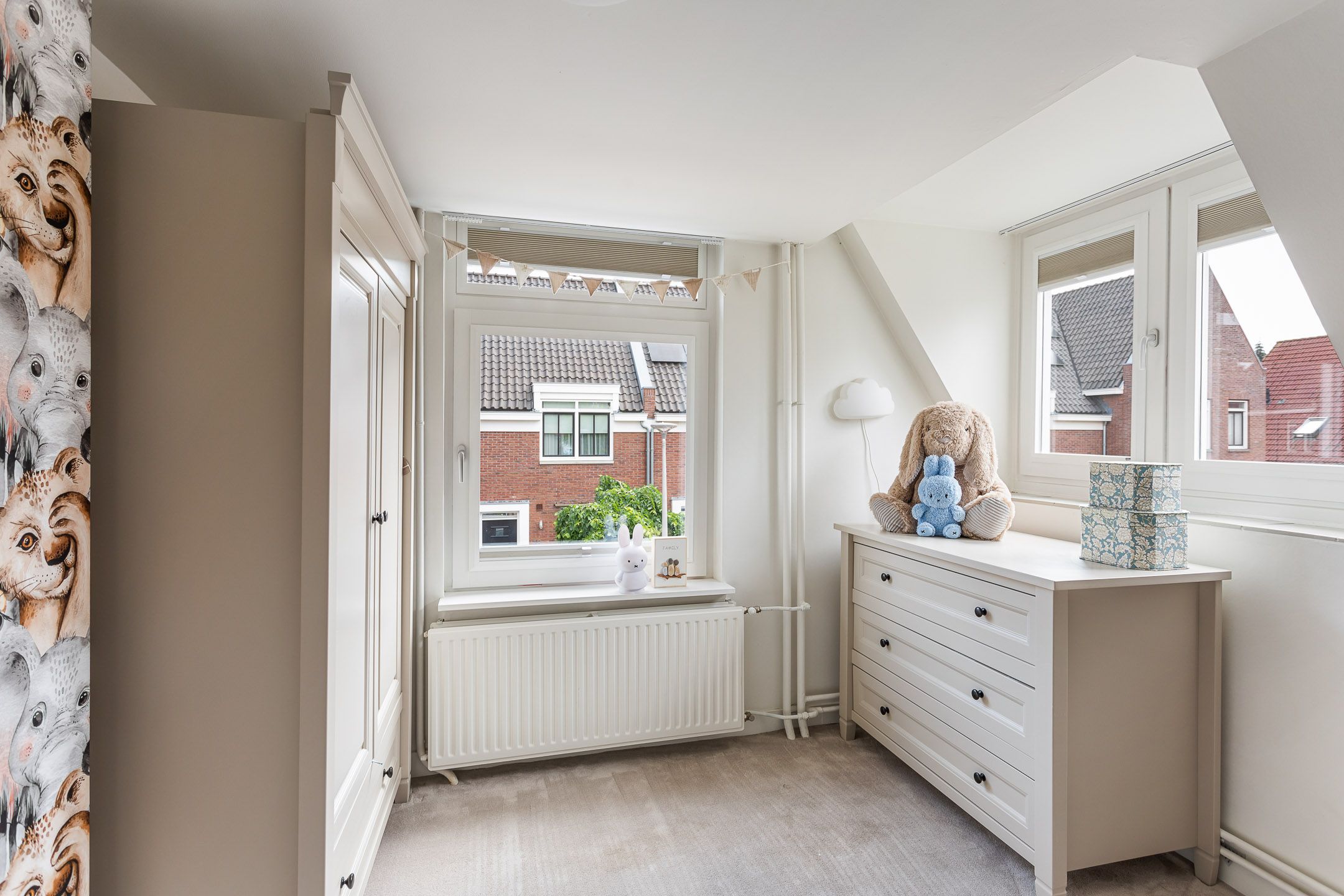 Photo 15 of Huurnestraat 27