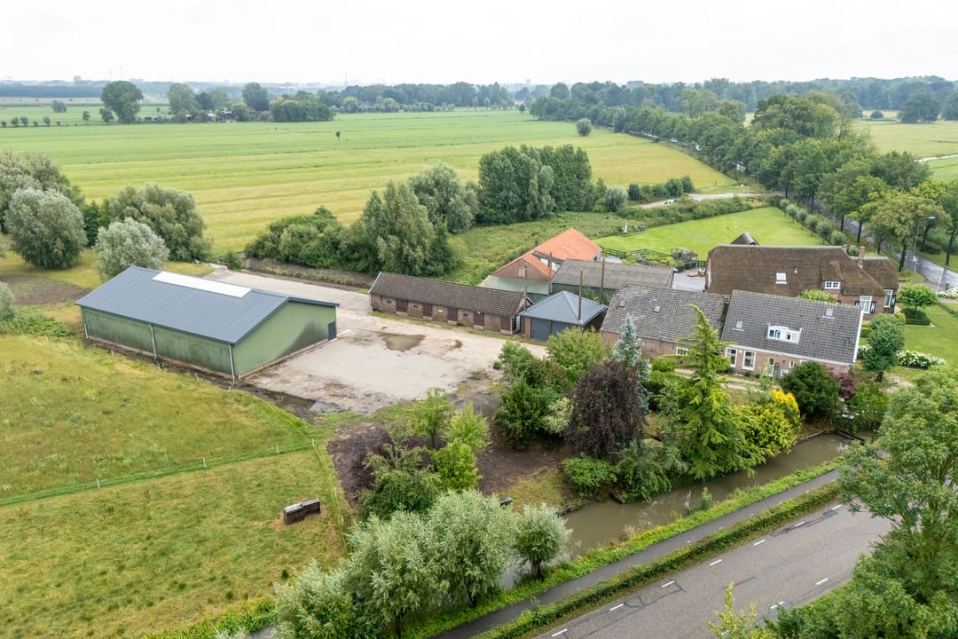 Unique Farmstead Opportunity with Renovation Permits for Two Homes near Utrecht — 41